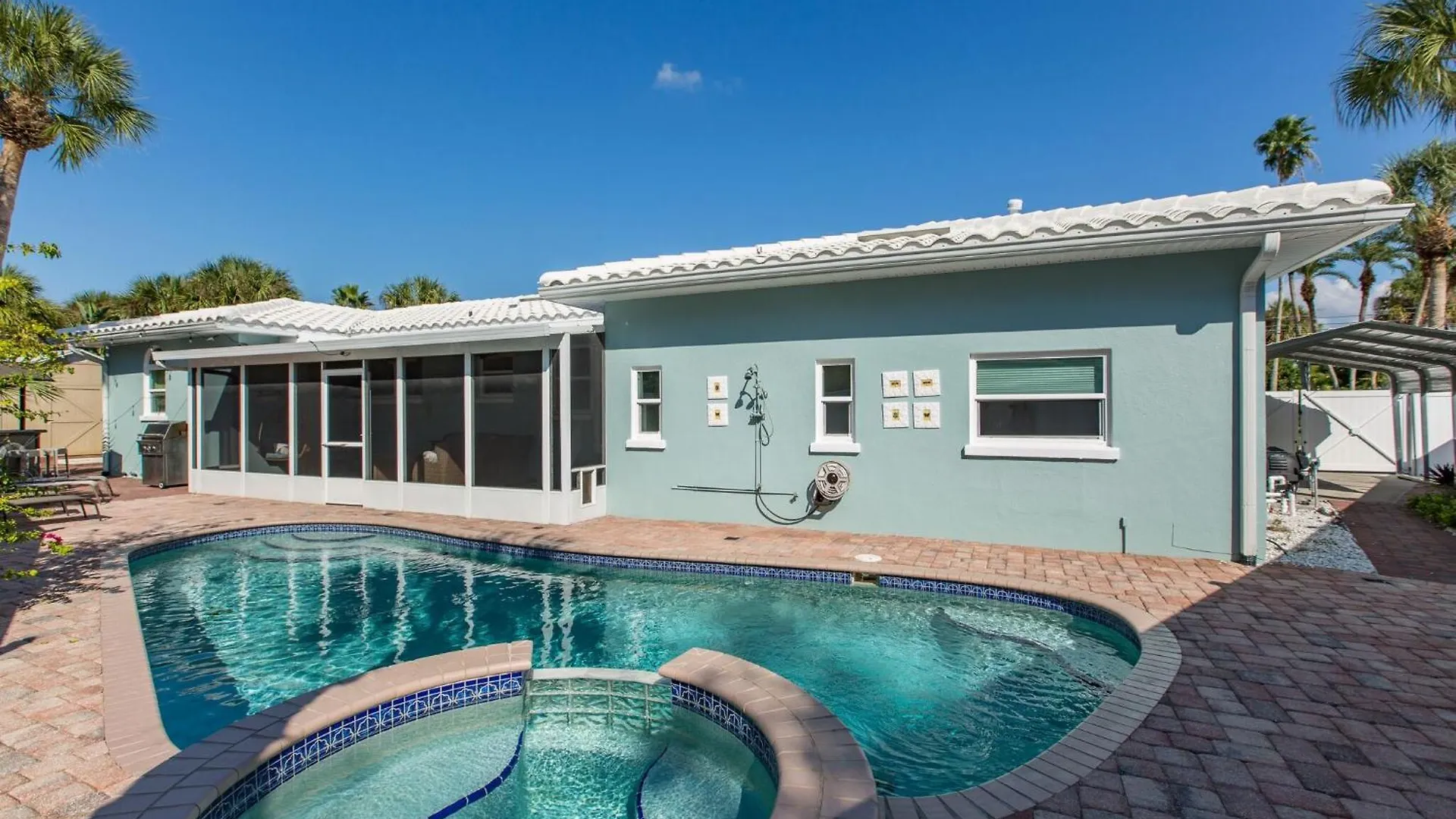 Coastal Beach Escape - Monthly Beach Rental location
